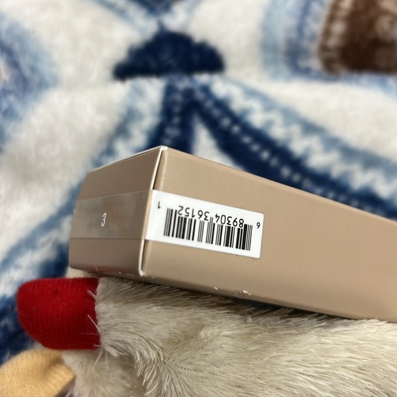 Anastasia beauty balm - Picture 3 of 8